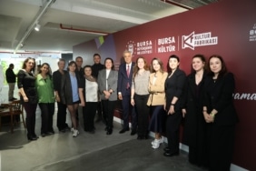 YENİ NESİL BURSA SANATI GÖZ KAMAŞTIRDI
