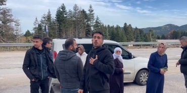 ULUDAĞ'IN ORMANLARINDA 12 SAATLİK KABUS...KAYIP GENÇLER BULUNDU KESTANE TOPLAMAK İÇİN ULUDAĞ'A ÇIKAN ANCAK NAVİGASYONUN AZİZLİĞİNE UĞRAYIP ORMANDA KAYBOLAN 2 ARKADAŞ 12 SAAT SONRA JANDARMA TARAFINDAN SAĞ SALİM BULUNDU