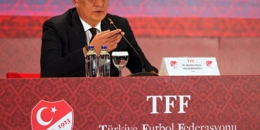 TFF BAŞKANI İBRAHİM HACIOSMANOĞLU: "152 HAKEMİN AKTİF OLARAK BAHİS OYNADIĞINI BELİRLEDİK" TFF BAŞKANI İBRAHİM HACIOSMANOĞLU: "7'Sİ ÜST KLASMAN, 15'İ ÜST KLASMAN YARDIMCI, 36'SI KLASMAN, 94'Ü KLASMAN YARDIMCI HAKEMİ" "HAKEM ARKADAŞLARIMIZIN KENDİ ADLARINA HESAP AÇIP BAHİS OYNAMASI BİZİ ÜZMÜŞTÜR"