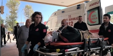 İSKELENİN ALTINDA KALAN İŞÇİ AĞIR YARALANDI