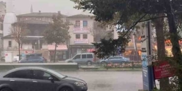Bursa hasretle beklediği yağmura kavuştu