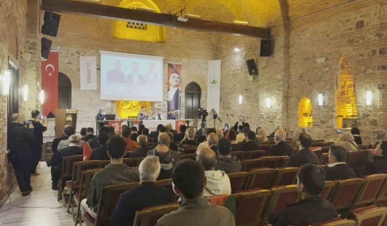 Filistin Alimler Birliği Başkanı Dr. Takruri: "Eğer o temiz toprağı zalimlerin elinden kurtarmak istiyorsak hepimizin görevi mücadele etmektir"