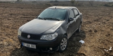 EŞİNE OTOMOBİL KULLANMAYI ÖĞRETİRKEN ŞARAMPOLE UÇTULAR