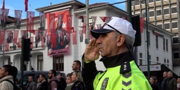 ATATÜRK, EBEDİYETE İNTİKALİNİN 87. YILINDA BURSA'DA TÖRENLERLE VE DUYGUSAL ANLARLA ANILDI