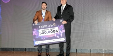 BURSA'DA GİRİŞİMCİLERE BÜYÜK DESTEK