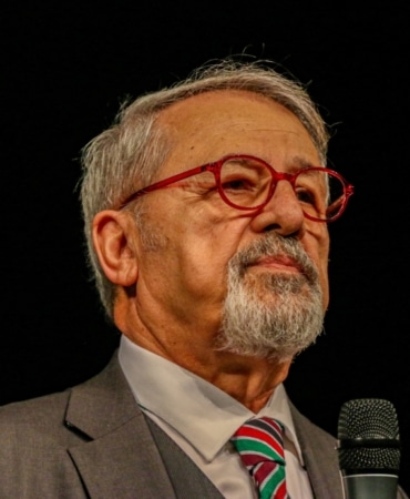 PROF. DR. NACİ GÖRÜR: "DEPREM SİYASET ÜSTÜDÜR" "BELEDİYENİN BİRİNCİ GÖREVİ HALKIN DEPREM KÜLTÜRÜ HAKKINDA ÇALIŞMA YAPACAK" "6 ŞUBAT DEPREMLERİNDE 5 MİLYON TON DİNAMİTİN PATLAMASI GİBİ BİR ENERJİ ORTAYA ÇIKTI" "İSTANBUL'DA 350 MİLYON TONA YAKIN MOLOZ ÇIKACAK, BUNU NASIL GERİ DÖNÜŞÜME TABİ TUTACAKSINIZ" "15-20 SENE İÇERİSİNDE BÜTÜN ÜLKEYİ DEPREM DİRENÇLİ HALE GETİRİRİZ" "TÜRKİYE HİÇBİR ZAMAN DEPREMLERDEN KURTULAMAYACAK VE DEPREMLER BİTMEYECEK"