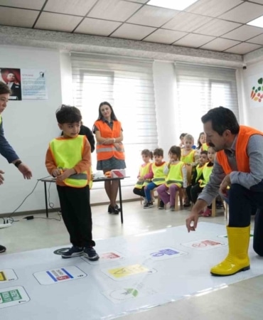 Osmangazi kreşlerinde miniklere iş güvenliği eğitimi