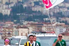 Bursa’da Sevgililer Günü’nde şampiyonluk sloganıyla koşu düzenlendi