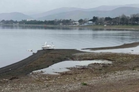 İznik Gölü’nde kuraklık alarmı: Yağışlara rağmen çekilme sürüyor