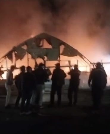 Bursa’da çiftlikte yangın: 580 kanatlı hayvan telef oldu