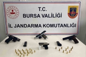 Bursa’da ruhsatsız silahlar ele geçirildi