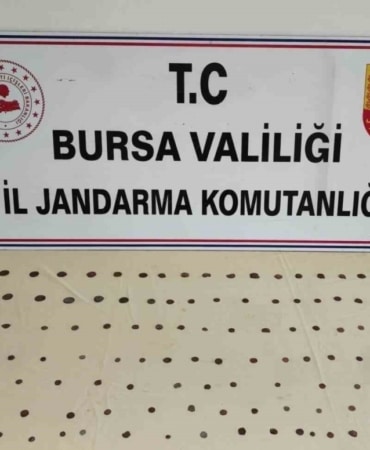 Bursa’da tarihi eser operasyonu: 137 adet sikke ele geçirildi