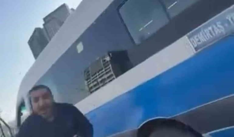 Bursa’da yol verme kavgası kamerada... Camı kırdı, 180 bin lira ceza yedi