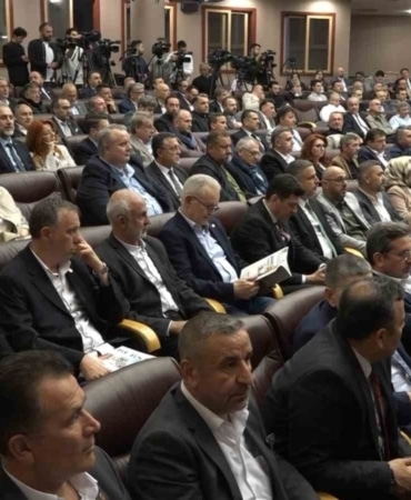 Bakan Bolat, Bursa’da iş adamlarıyla bir araya geldi