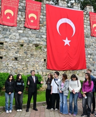 Başkan Yılmaz gençlere fethi anlattı