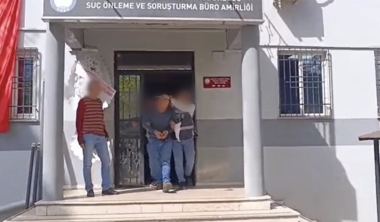 Bursa’da aranması olan 3 şahıs yakalandı