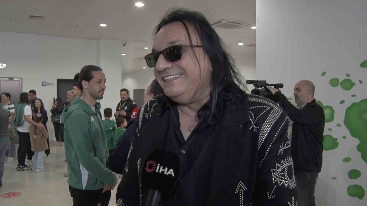 Bursaspor’a Gökhan Kırdar’dan özel beste sözü