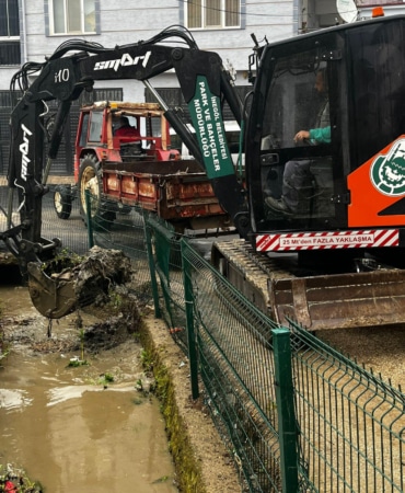 Cerrah’ta sulama kanalları temizlendi