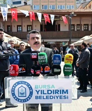 Emir Buhari yenilenen yüzüyle hizmete açıldı