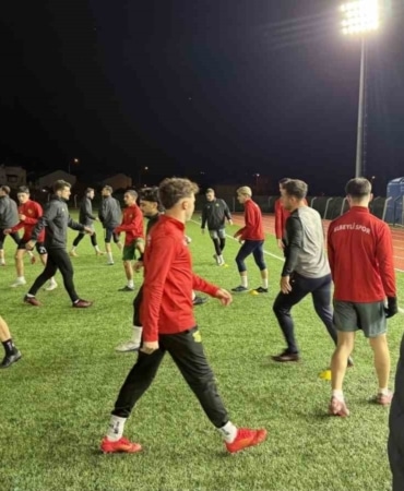 Hem başkan, hem teknik direktör, hem de malzemeci