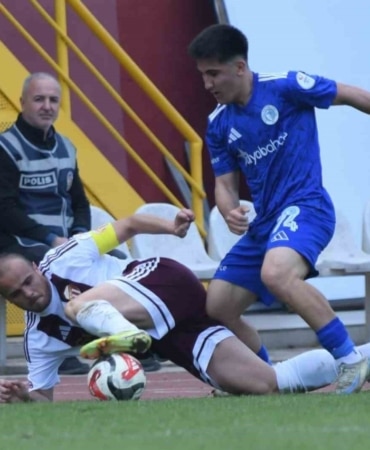 İnegölspor, Beyoğlu Yeni Çarşı ile berabere kaldı