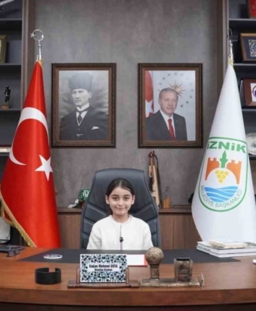 İznik’te 23 Nisan’ın başkanı Ada oldu