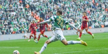 Nesine 2. Lig: Bursaspor: 2 - Mardin 1969 Spor: 0