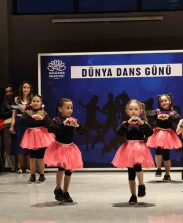 Nilüfer’de dans şöleni