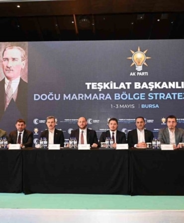 AK Parti Teşkilat Başkanı Büyükgümüş: "Siyaseti koltuk kapma oyunu olarak görmedik"