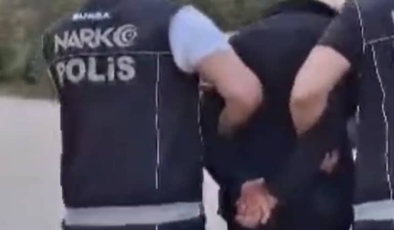 Bursa’da uyuşturucu operasyonu: 11 tutuklama