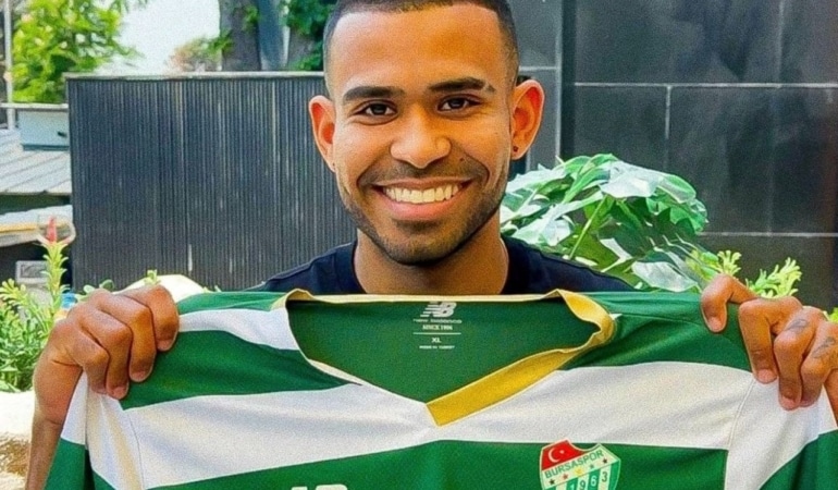 Bursaspor’da 4 yıllık yabancı hasreti bitti: Juergen Elitim, resmen Timsah oldu