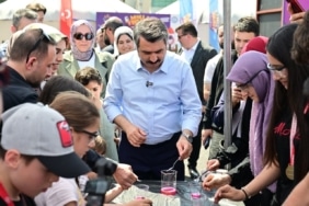 Gençler bilim ve teknoloji festivalinde buluştu