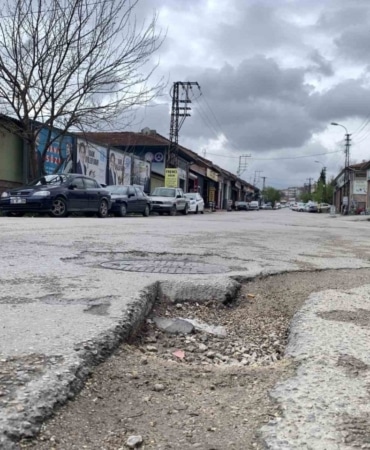 Kazazede sürücülere müjde; sorumlular bozuk yol tazminatı ödeyecek