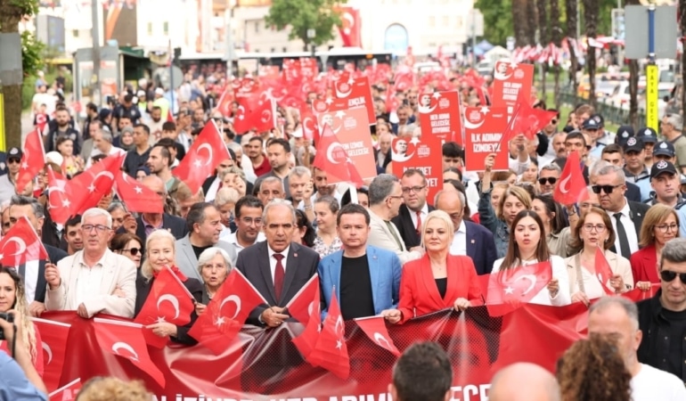 Osmangazi’de 25 bin genç 19 Mayıs coşkusunda buluştu