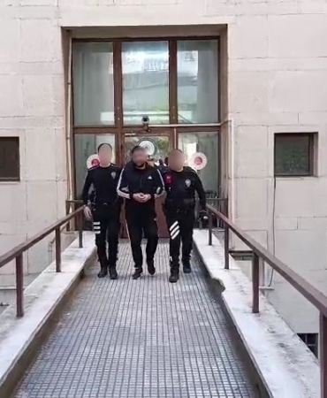 Yaşlı teyzesini evinde darp ederek öldüren şüpheli tutuklandı
