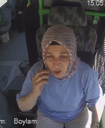 Yolcusu fenalık geçirince kadın şoför rotayı hastaneye çevirdi