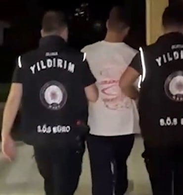 12 yıl 6 ay hapis cezasıyla aranıyordu, kovalamaca sonrası yakalandı