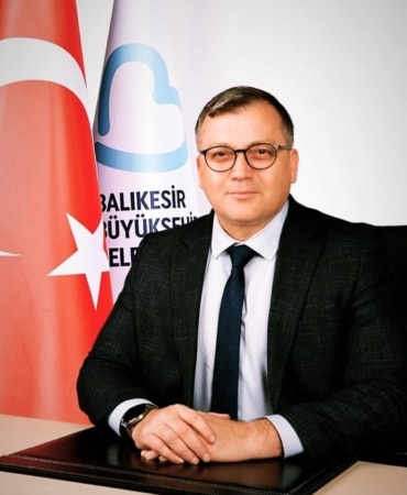 BALIKESİR BÜYÜKŞEHİR BASIN YAYIN VE HALKLA İLİŞKİLER DAİRE BAŞKANI MUTLU TANRIKULU İSTİFA ETTİ