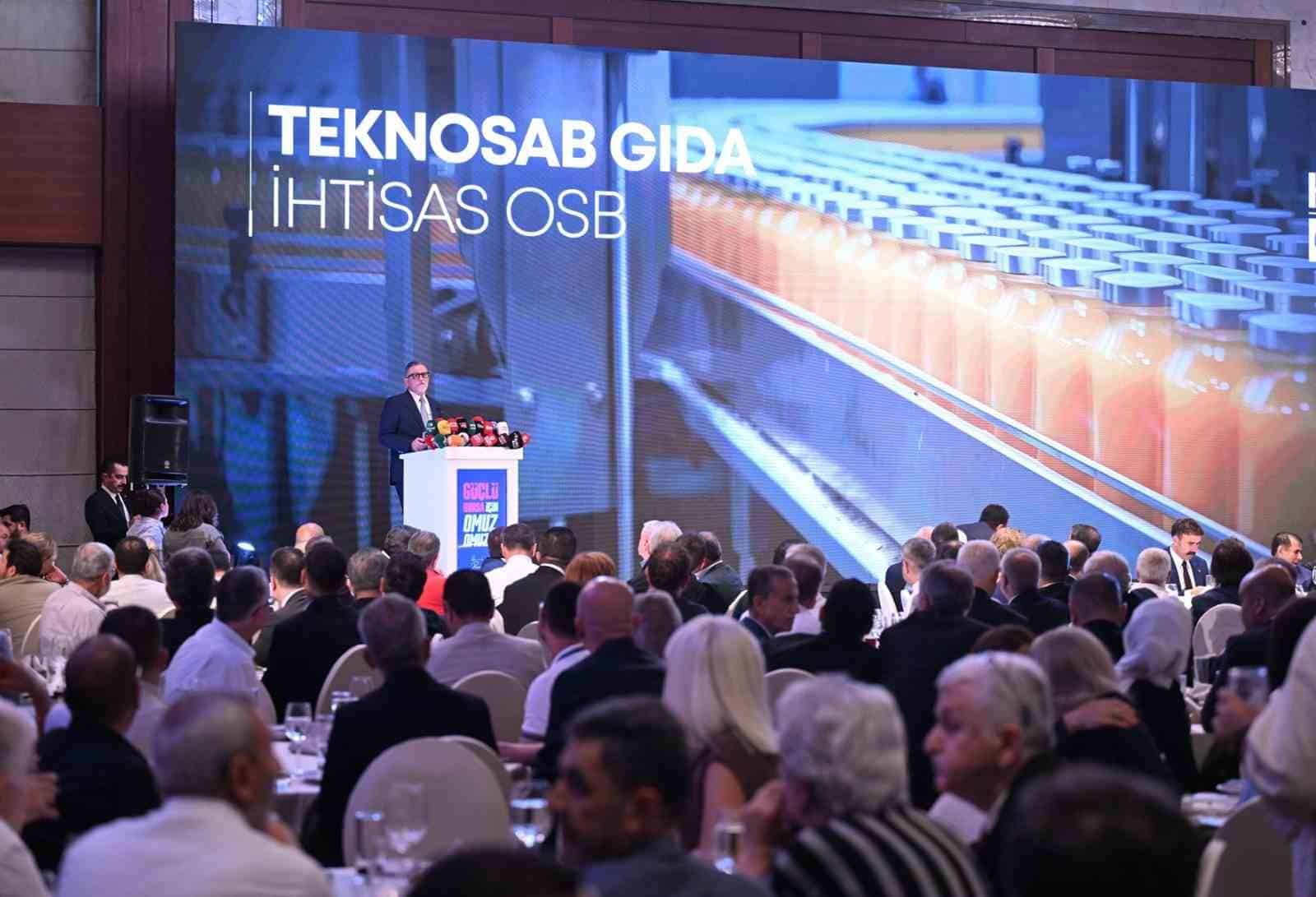 KOBİ’LERİN UZUN YILLARDIR BEKLEDİĞİ KOBİ OSB PROJESİNİN TEKNOSAB’DA HAYATA GEÇTİĞİNİ AÇIKLAYAN BURSA TİCARET VE SANAYİ ODASI (BTSO) YÖNETİM KURULU BAŞKANI İBRAHİM BURKAY, YİNE AYNI BÖLGEDE KURULACAK ORGANİZE TİCARET BÖLGELERİ, GIDA İHTİSAS OSB VE İNŞAAT SEKTÖRÜ İÇİN LOJİSTİK DEPOLAMA ALANLARI PROJELERİ İÇİN DE GEREKLİ YASAL SÜREÇLERİN TAMAMLANDIĞINI DUYURDU.