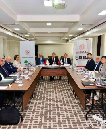 BURSA ESKİŞEHİR BİLECİK KALKINMA AJANSI (BEBKA) HAZİRAN AYI YÖNETİM KURULU TOPLANTISI, ESKİŞEHİR VALİSİ VE BEBKA YÖNETİM KURULU BAŞKANI DR. ERDİNÇ YILMAZ BAŞKANLIĞINDA BİLECİK’TE GERÇEKLEŞTİ.