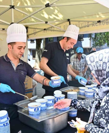 AŞURE DAĞITILIMI