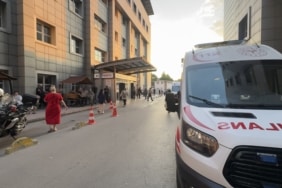 BURSA'DA İŞ YERİNE GELEN ŞÜPHELİ, TARTIŞTIĞI KİŞİYİ AYAĞINDAN VURDU
