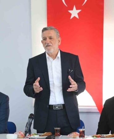Başkan Burkay’dan terminalde önemli buluşma