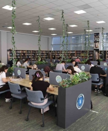 Büyükşehir’den gençlere üniversite yolunda sınav provası