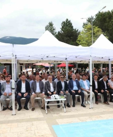 İnegöl Fatihi Turgut Alp kabri başında anıldı