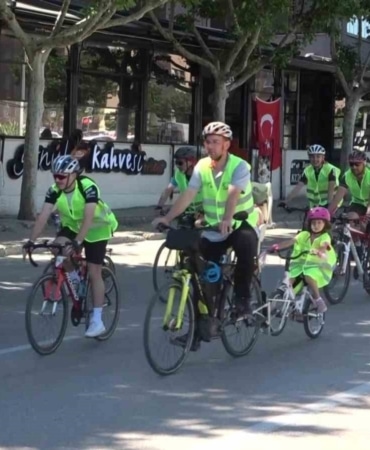 Sağlıklı hayat için pedal çevirdiler