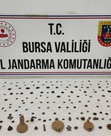 Tarihi eser kaçakçılarına operasyon: Roma ve Bizans dönemine ait 202 parça ele geçirildi