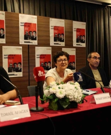 Yılın yazarı Sennur Sezer’i çalışma arkadaşları anlattı