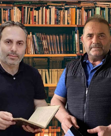 YENİÇAĞ TARİHİ UZMANI VE ARAŞTIRMACI YAZAR HAKAN YILMAZ VE GAZETECİ İBRAHİM ÖGE