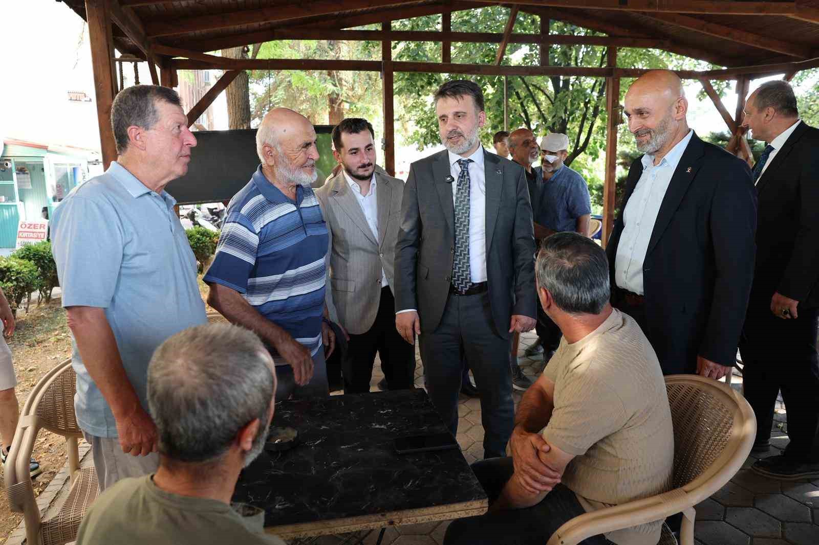 BURSA BÜYÜKŞEHİR BELEDİYESİ BAŞKAN VEKİLİ ŞAHİN BİBA, TURİZM KENTİ İZNİK’TE BİR KÜLTÜR-SANAT MERKEZİ BULUNMAMASININ BÜYÜK BİR EKSİKLİK OLDUĞUNU BELİRTEREK İLÇEYE BİR MERKEZ KAZANDIRILMASI İÇİN ÇALIŞMA YAPACAKLARINI AÇIKLADI.